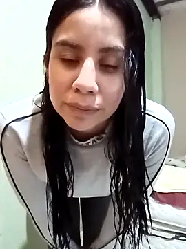 Michellluxo online show from 04-23-26, 12:56