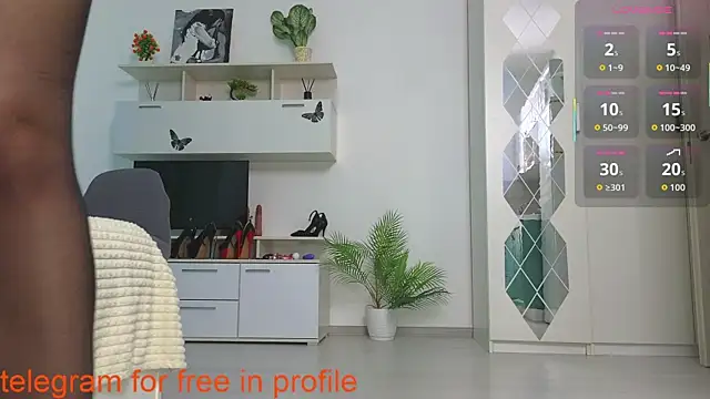 Molliblum online show from 07-11-26, 02:09