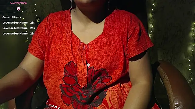 Snapshot of Prita07 chatting on 05-28-26, 06:27 Prita07 online show from 05-28-26, 06:27