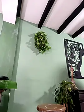 thirstymoonxx online show from 02-18-26, 05:03