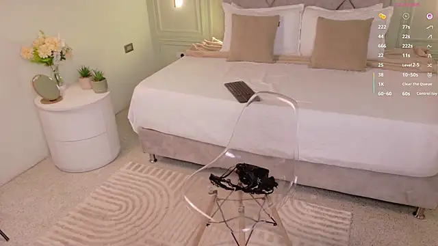  Miss Kimm online show from 04-15-26, 12:34