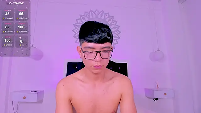 CodyTwink online show from 12-14-25, 11:42