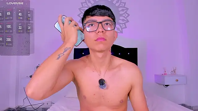 CodyTwink online show from 03-27-26, 02:50