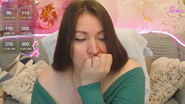 Snapshot of Nataly_cute chatting on 02-07-26, 07:39 Nataly cute online show from 02-07-26, 07:39