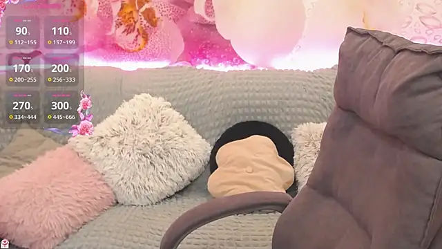 Snapshot of Nataly_cute chatting on 02-28-26, 06:31 Nataly cute online show from 02-28-26, 06:31