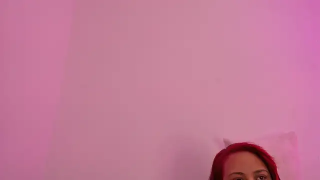 Emma  Roose  online show from 06-30-26, 09:27