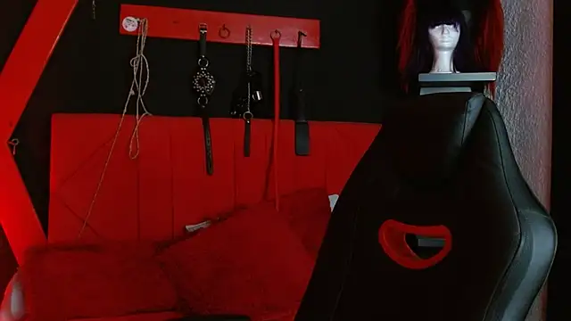 Naty slavedoll online show from 03-01-25, 01:11