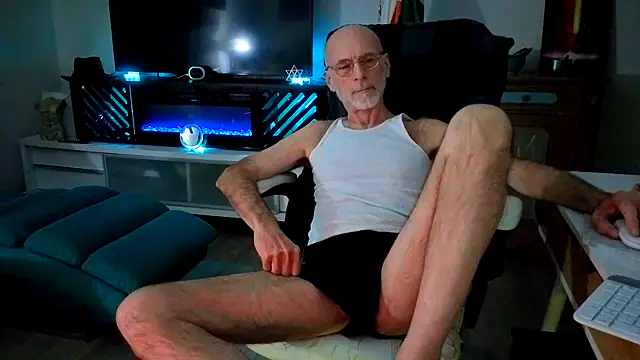 Towndude123 online show from 04-23-26, 06:25