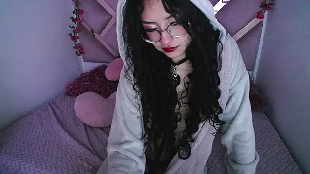 CherieCurl online show from 04-16-26, 02:34