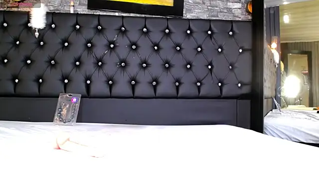 Snapshot of Malory_Cortez chatting on 02-20-26, 06:37 Malory Cortez online show from 02-20-26, 06:37