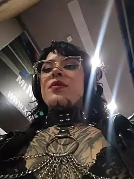 taaylor33 online show from 05-16-26, 12:40