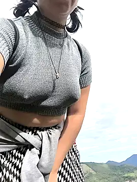 GerallFoxxx online show from 10-26-25, 01:06