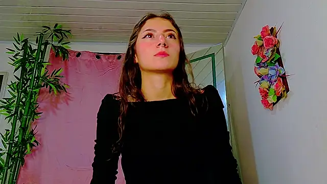 scarlet-jonesx online show from 05-15-26, 11:23