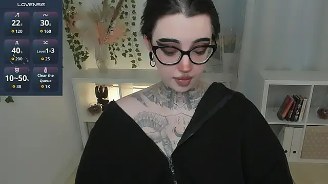 Dixi Pixi  online show from 07-17-26, 05:47
