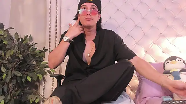 Karimferrer online show from 05-09-26, 02:39