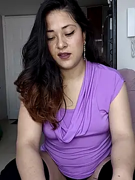 LisbethMoore  online show from 05-27-26, 03:09