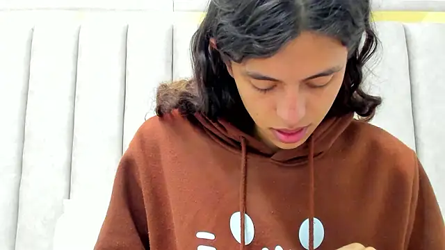 FreyaMoller online show from 02-21-26, 06:31