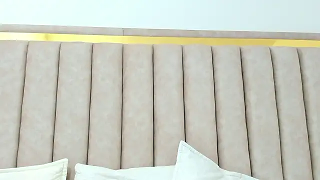 FreyaMoller online show from 02-28-26, 07:15