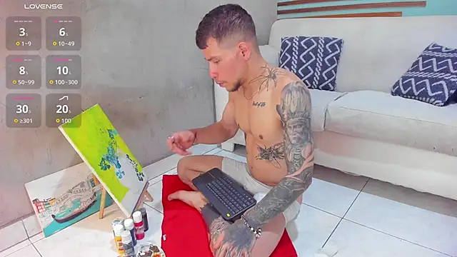 Snapshot of french_sexx chatting on 03-11-26, 01:39 french sexx online show from 03-11-26, 01:39