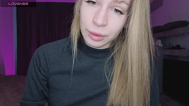 Elis Fox online show from 04-20-26, 11:02