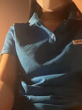 Tuongvy05 online show from 04-01-26, 04:15