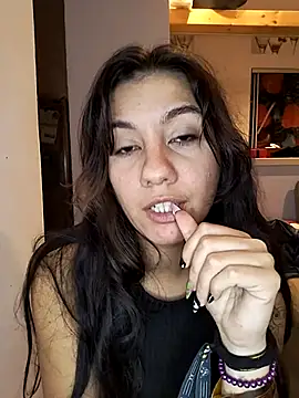 Snapshot of blvckbabyweed07 chatting on 11-13-25, 12:42 blvckbabyweed07 online show from 11-13-25, 12:42