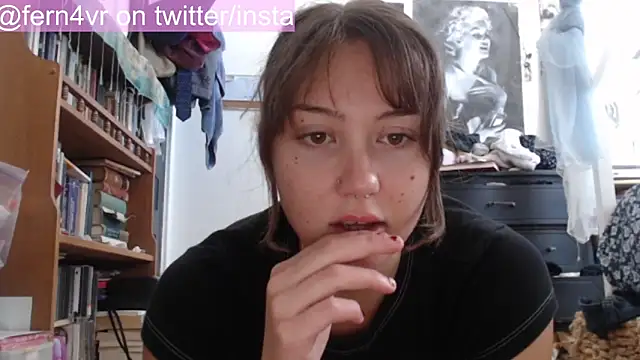 Snapshot of fern4ever chatting on 04-02-26, 06:38 fern4ever online show from 04-02-26, 06:38