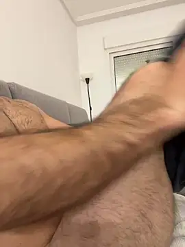 Snapshot of RonH1234 chatting on 04-07-26, 07:31 RonH1234 online show from 04-07-26, 07:31