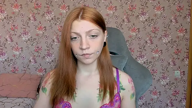 Lolly Haze online show from 05-26-26, 04:08