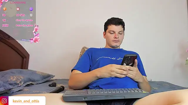  Ottis  online show from 04-14-26, 08:37