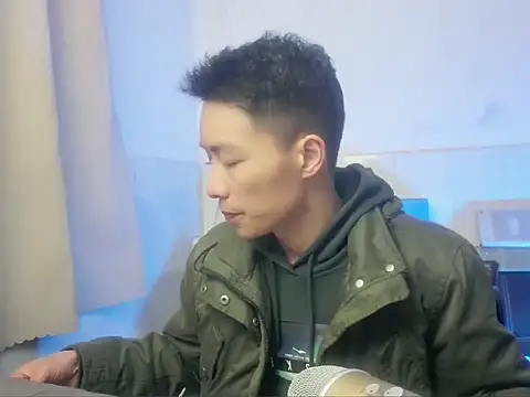 xhqds online show from 12-29-24, 09:52