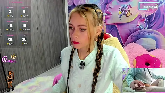 Snapshot of sweetlittlelisa chatting on 07-18-26, 06:56 sweetlittlelisa online show from 07-18-26, 06:56