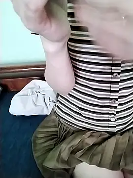 Luxcute286 online show from 04-06-26, 06:14