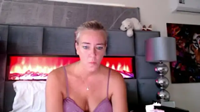 Wendysexyx online show from 05-18-26, 10:21