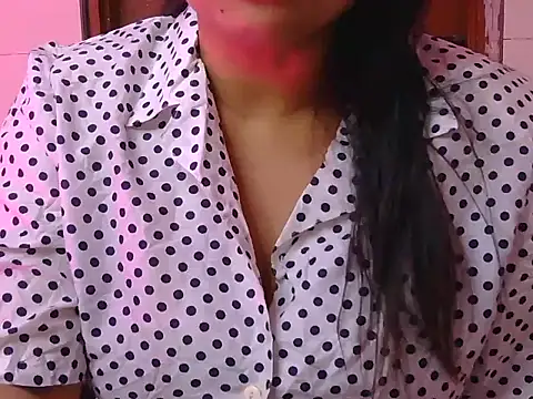 Manpreet cute online show from 03-20-26, 07:19