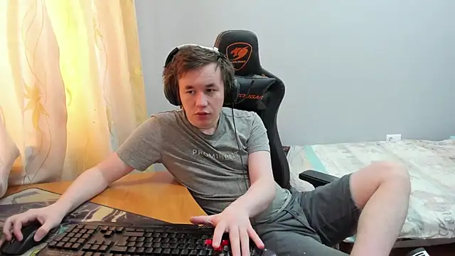 iliaskrislove online show from 02-12-26, 05:46