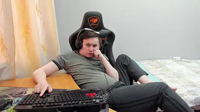 iliaskrislove online show from 03-07-26, 01:30