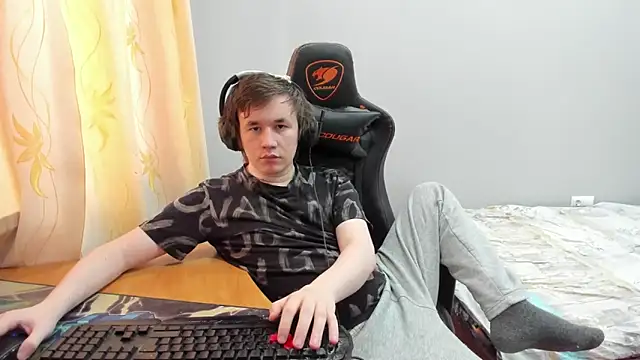 iliaskrislove online show from 03-17-26, 01:36