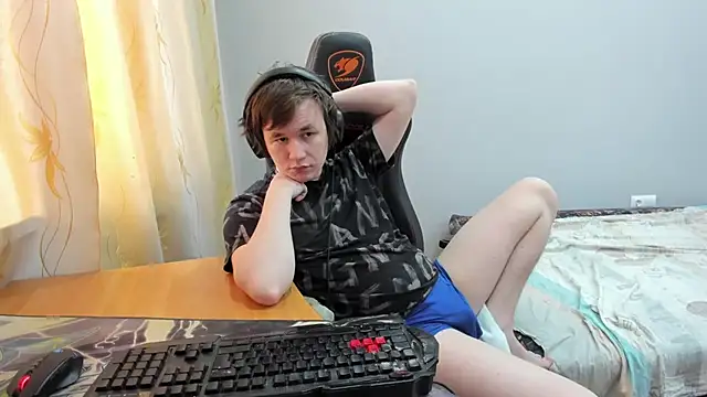 iliaskrislove online show from 04-02-26, 03:04