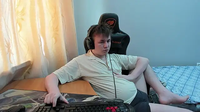 iliaskrislove online show from 05-06-26, 05:35