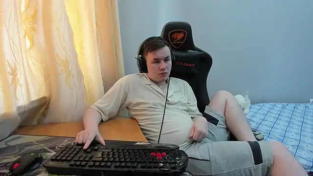 iliaskrislove online show from 05-08-26, 09:47