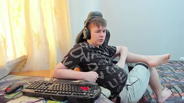 iliaskrislove online show from 05-17-26, 06:55
