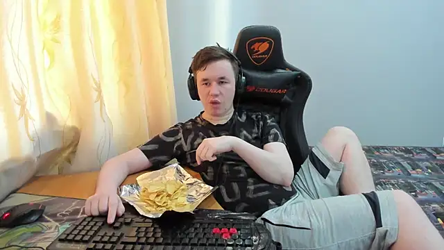 iliaskrislove online show from 05-19-26, 04:30