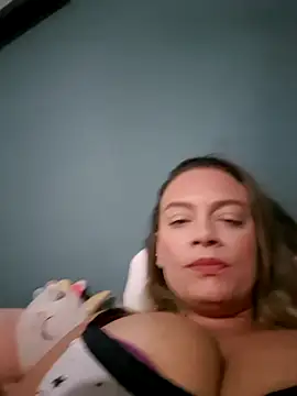 Snapshot of Aninha25blond chatting on 07-19-26, 02:59 Aninha25blond online show from 07-19-26, 02:59