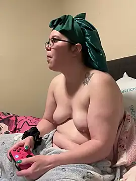 FreakNastyLacie online show from 02-21-25, 01:22