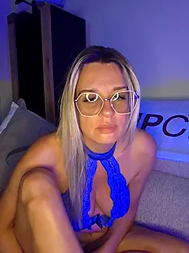 SpicyVicky online show from 04-22-26, 04:37