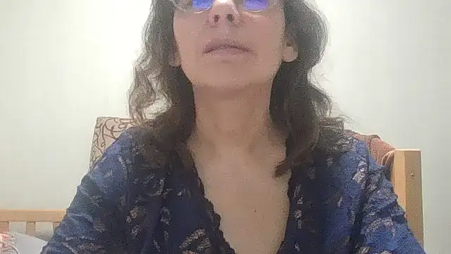 HollyJewel online show from 03-08-26, 06:55