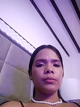 Snapshot of GinaParker_ chatting on 12-07-24, 05:37 GinaParker online show from 12-07-24, 05:37