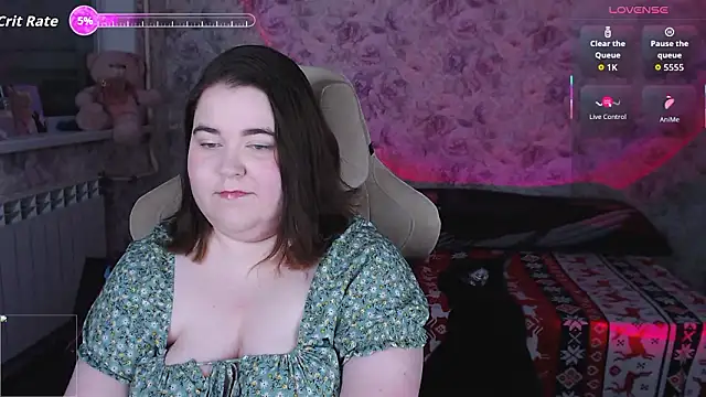 Estelle Hicks online show from 02-27-26, 06:41