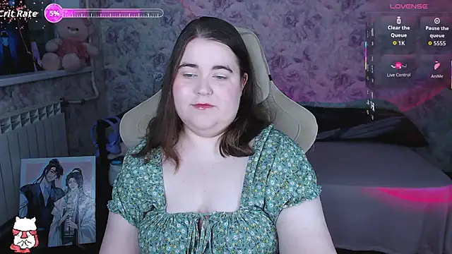 Estelle Hicks online show from 06-23-26, 07:34